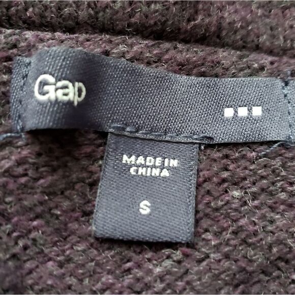 💚Gap Plum Lamb's Wool Blend Buttoned Neck Sweater Small - Picture 8 of 10